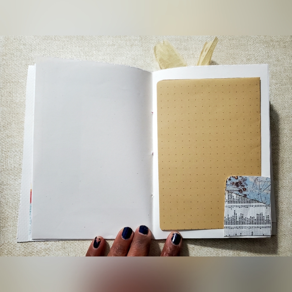 🙏 HAND CRAFTED Junk journal writing note paper, pockets, cards, ephemera - Picture 9 of 17